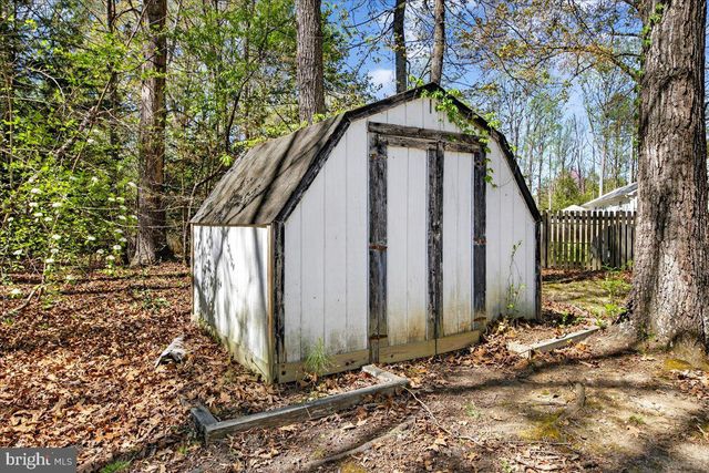 719 LAKE CAROLINE DR, Ruther Glen, VA 22546