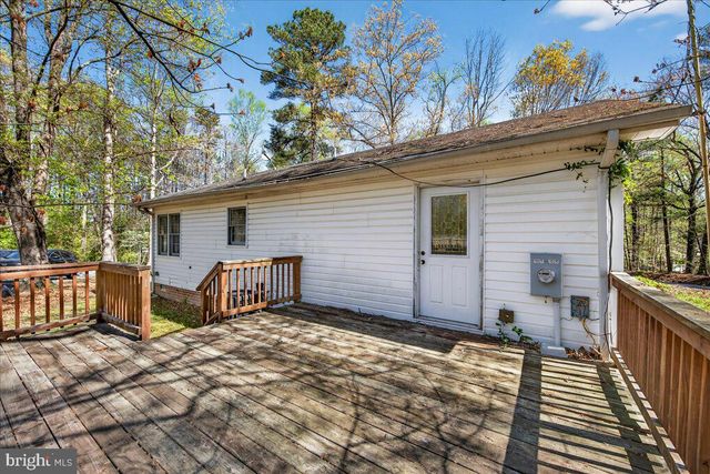 719 LAKE CAROLINE DR, Ruther Glen, VA 22546
