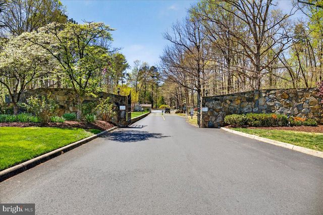 719 LAKE CAROLINE DR, Ruther Glen, VA 22546