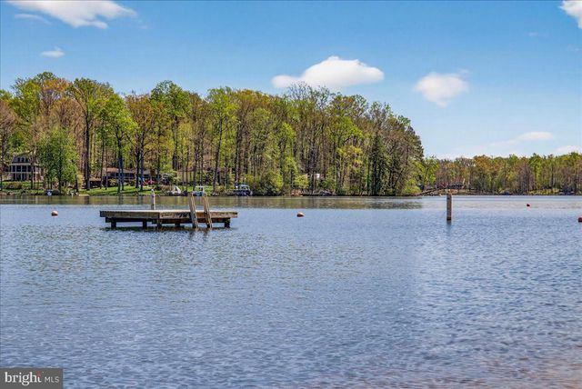 719 LAKE CAROLINE DR, Ruther Glen, VA 22546