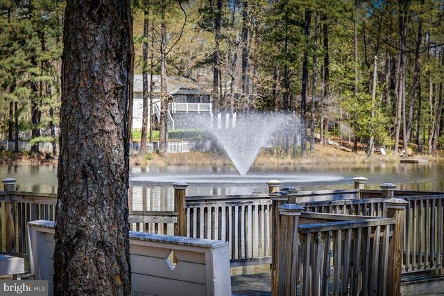 719 LAKE CAROLINE DR, Ruther Glen, VA 22546