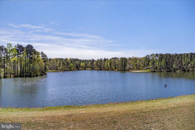 719 LAKE CAROLINE DR, Ruther Glen, VA 22546