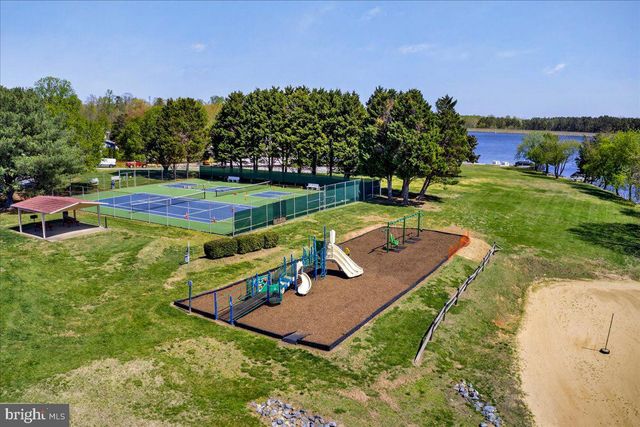719 LAKE CAROLINE DR, Ruther Glen, VA 22546
