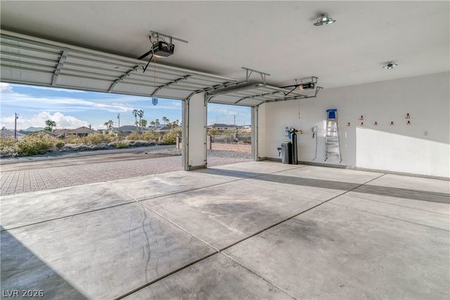2261 Pampa Avenue, Pahrump, NV 89048
