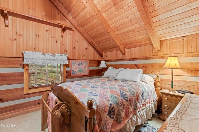 257 Jones Lane, Mooresburg, TN 37811