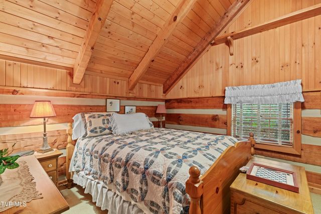 257 Jones Lane, Mooresburg, TN 37811