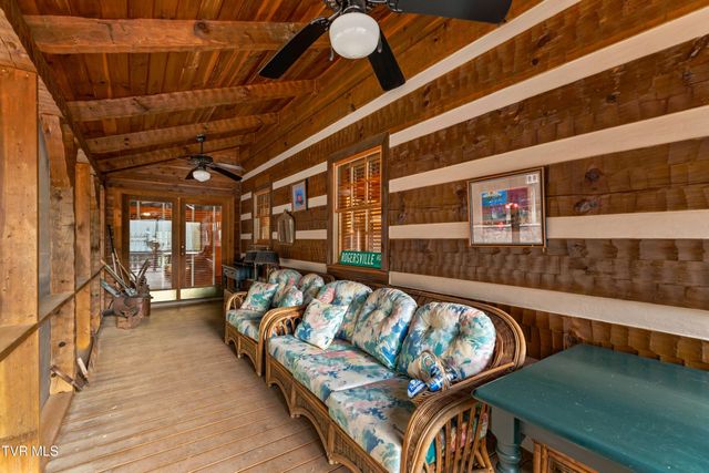 257 Jones Lane, Mooresburg, TN 37811