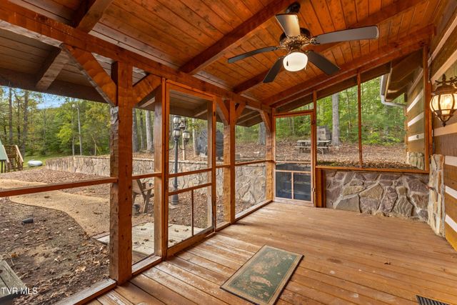 257 Jones Lane, Mooresburg, TN 37811