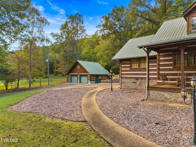257 Jones Lane, Mooresburg, TN 37811