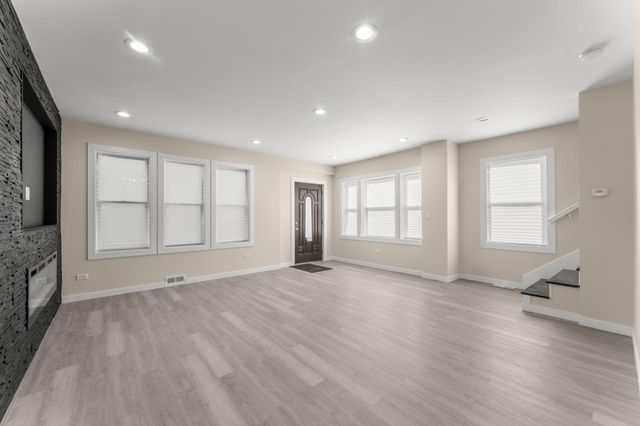 4750 Melville Avenue, East Chicago, IN 46312