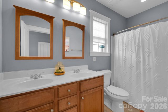 903 White Point Drive, Huntersville, NC 28078