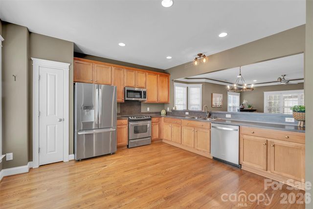 903 White Point Drive, Huntersville, NC 28078