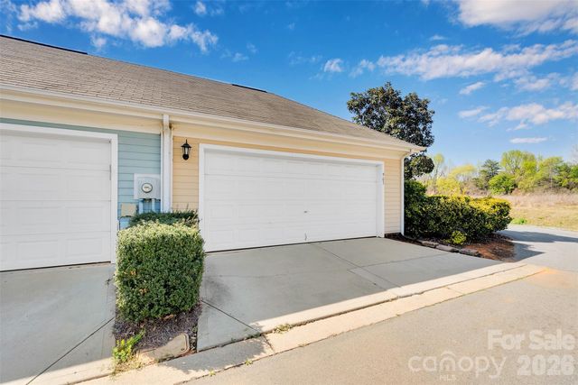 903 White Point Drive, Huntersville, NC 28078