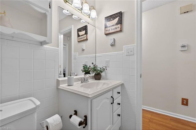 1117 Camelot CT, Chesapeake, VA 23323