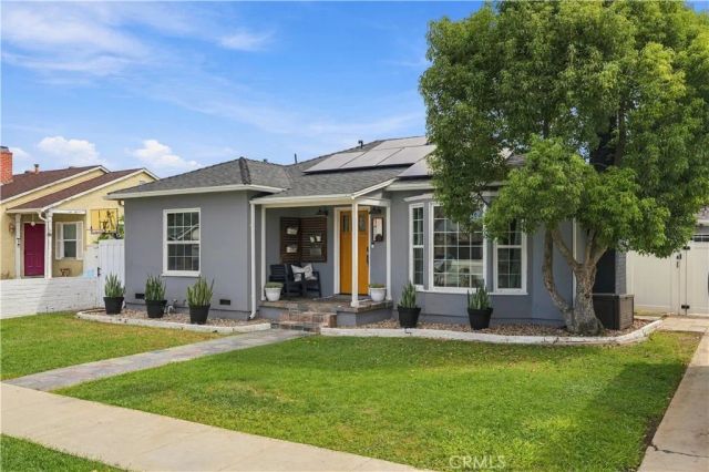 3412 N Greenbrier, Long Beach, CA 90808