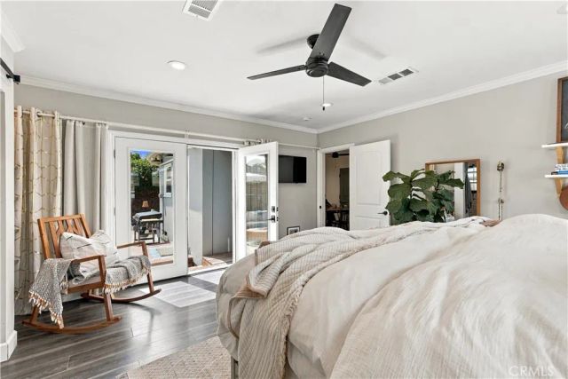 3412 N Greenbrier, Long Beach, CA 90808