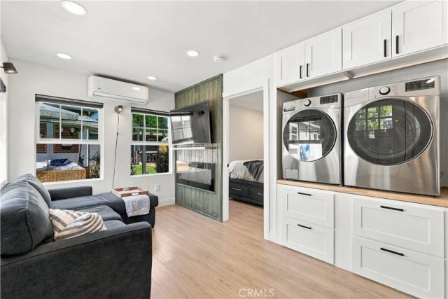 3412 N Greenbrier, Long Beach, CA 90808