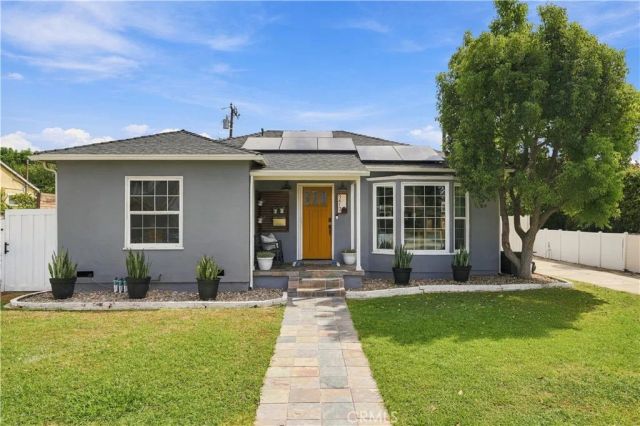 3412 N Greenbrier, Long Beach, CA 90808