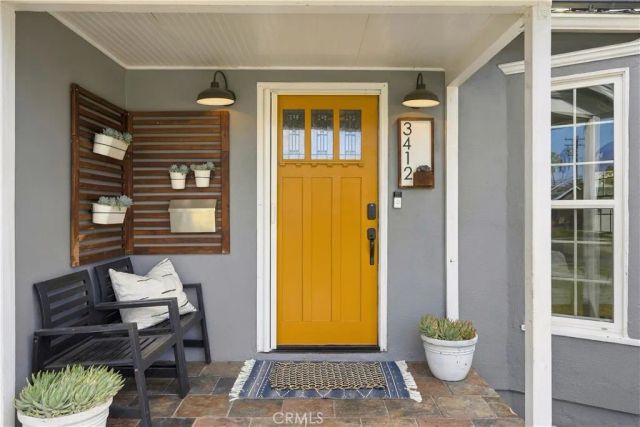 3412 N Greenbrier, Long Beach, CA 90808