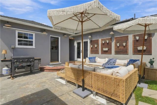 3412 N Greenbrier, Long Beach, CA 90808