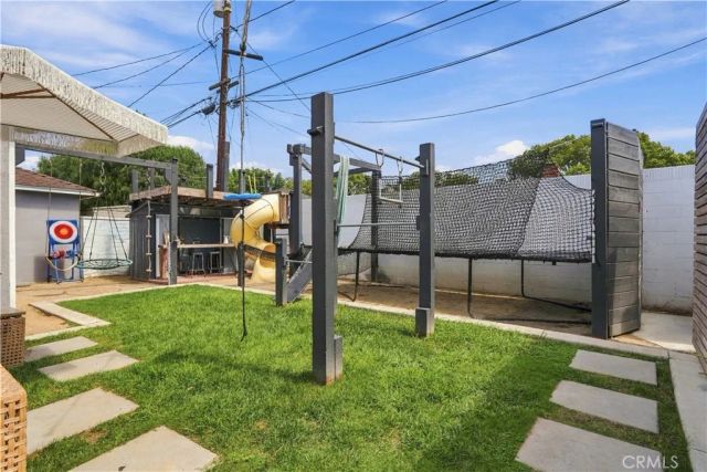 3412 N Greenbrier, Long Beach, CA 90808