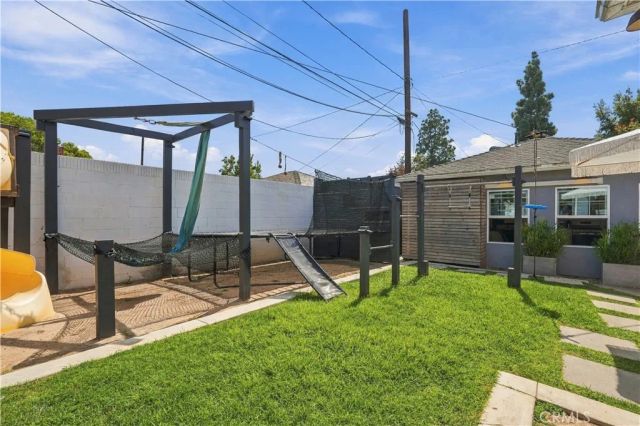 3412 N Greenbrier, Long Beach, CA 90808