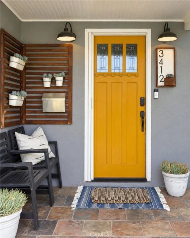 3412 N Greenbrier, Long Beach, CA 90808