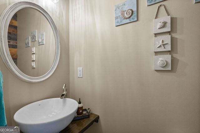 23 Woodshire, Newnan, GA 30265