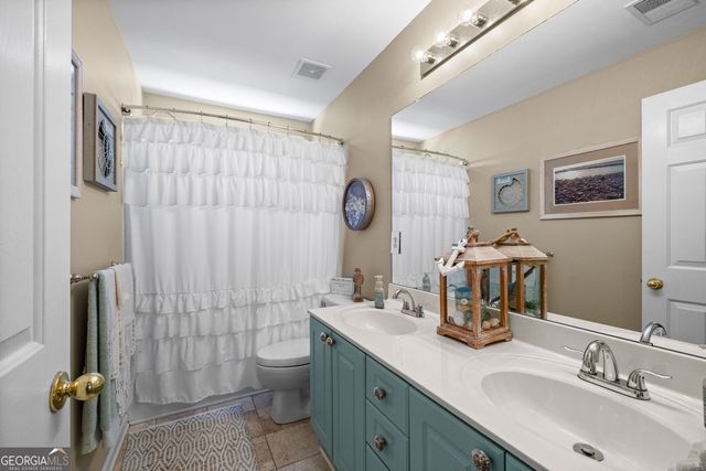 23 Woodshire, Newnan, GA 30265