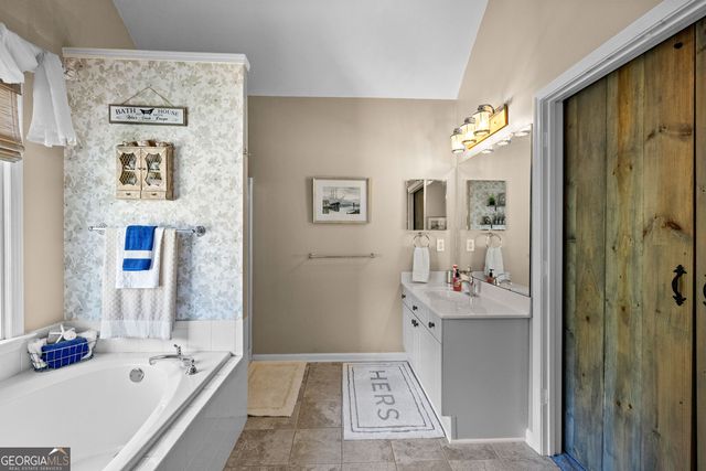 23 Woodshire, Newnan, GA 30265