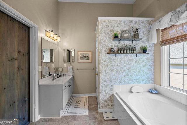 23 Woodshire, Newnan, GA 30265
