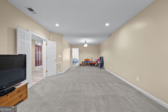 23 Woodshire, Newnan, GA 30265