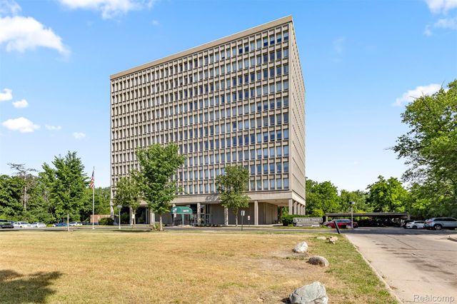 22700 Garrison Street 302, Dearborn, MI 48124