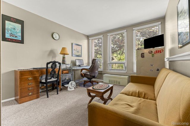 22700 Garrison Street 302, Dearborn, MI 48124