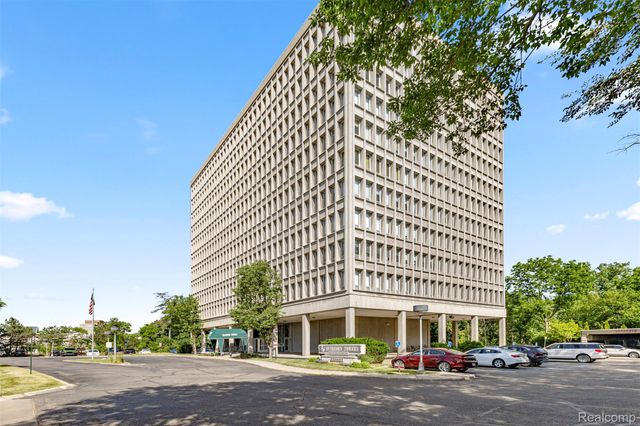 22700 Garrison Street 302, Dearborn, MI 48124