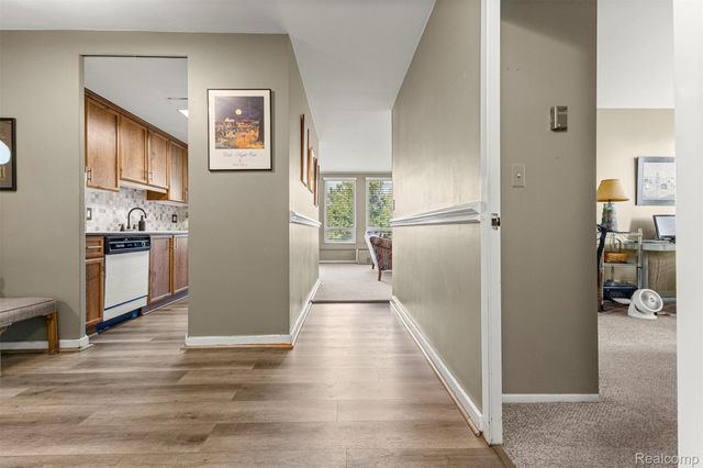 22700 Garrison Street 302, Dearborn, MI 48124