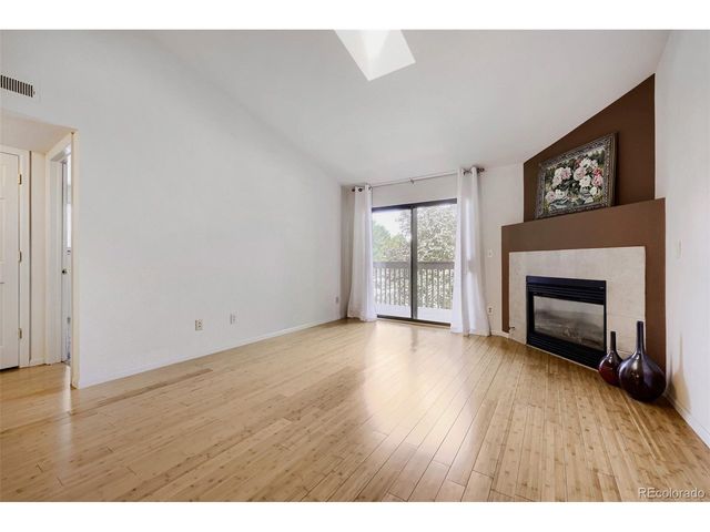 10293 E Peakview Ave F201, Englewood, CO 80111