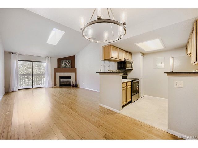 10293 E Peakview Ave F201, Englewood, CO 80111