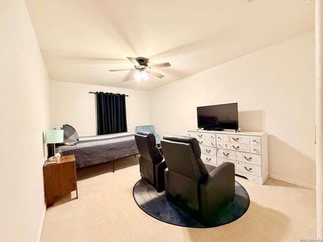 308 Bunker Hill, Pleasanton, TX 78064