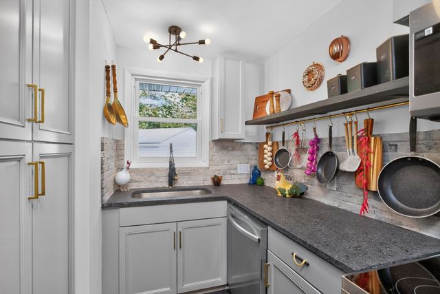 149 Scenic View Rd, Old Hickory, TN 37138