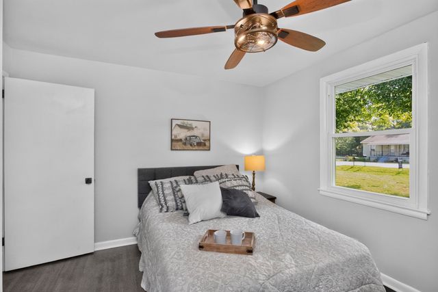 149 Scenic View Rd, Old Hickory, TN 37138