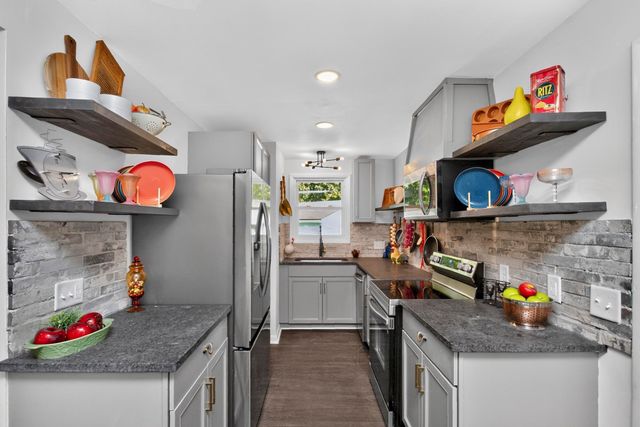 149 Scenic View Rd, Old Hickory, TN 37138