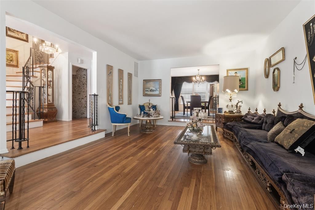 20 Old Farm Road, Scarsdale, NY 10583 — photo 3