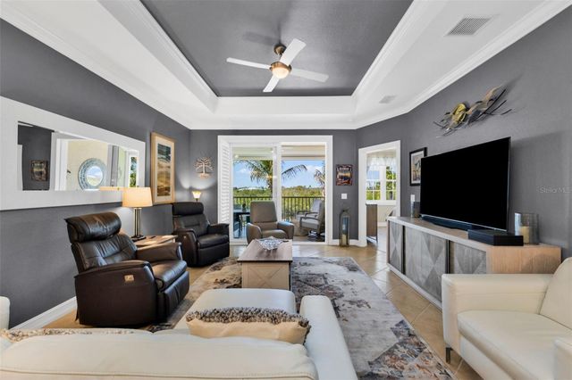 3239 PURPLE MARTIN DRIVE 122, Punta Gorda, FL 33950