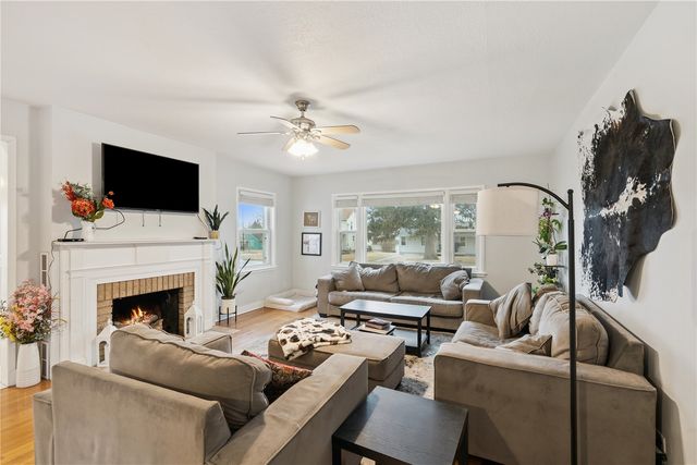 303 N Main Street, Wheatland, IA 52777