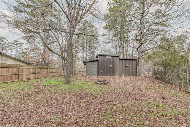 20011 Parkway Lane B, Montgomery, TX 77356