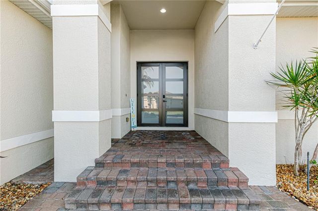 17088 Wrigley CIR, Fort Myers, FL 33908