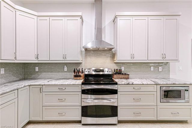 17088 Wrigley CIR, Fort Myers, FL 33908