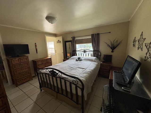 6503 NW 34th Ave, Coconut Creek, FL 33073