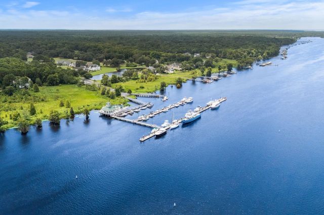 20 Wentworth Pl., Pawleys Island, SC 29585